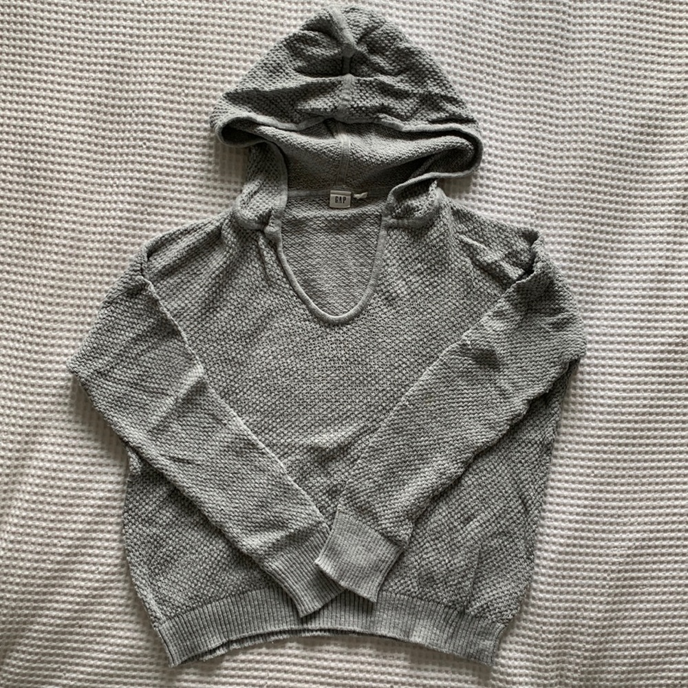 The perfect lightweight knitted hooded sweater for fall!!